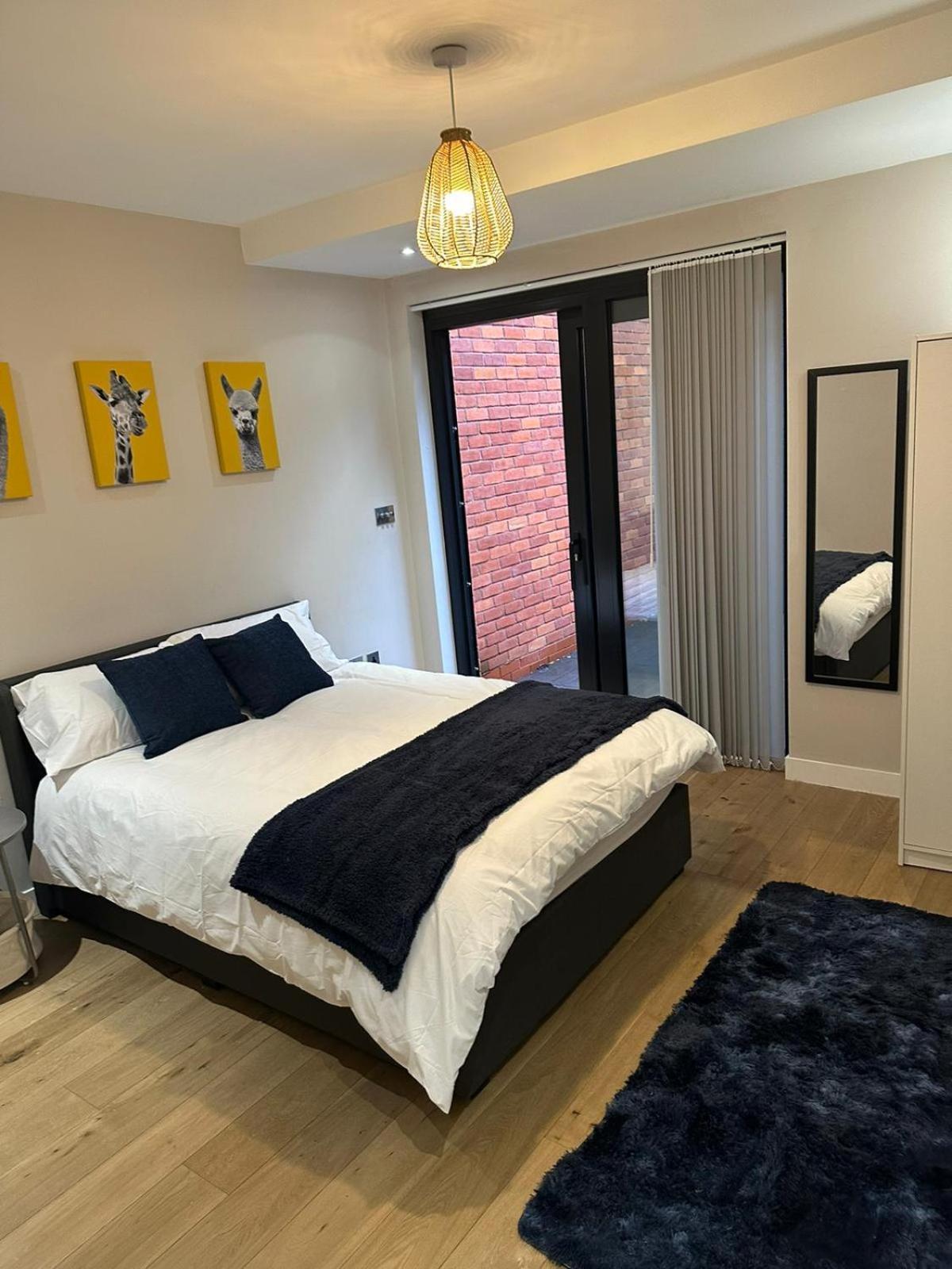 Richardson Deluxe Apartments - 3 Bed London Kültér fotó